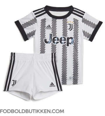Juventus Hjemmebanetrøje Børn 2022-23 Kortærmet (+ Korte bukser)